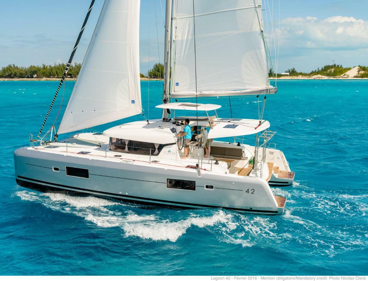 Luxury Catamaran Lagoon 42, Ac & Gn Σπλιτ Εξωτερικό φωτογραφία